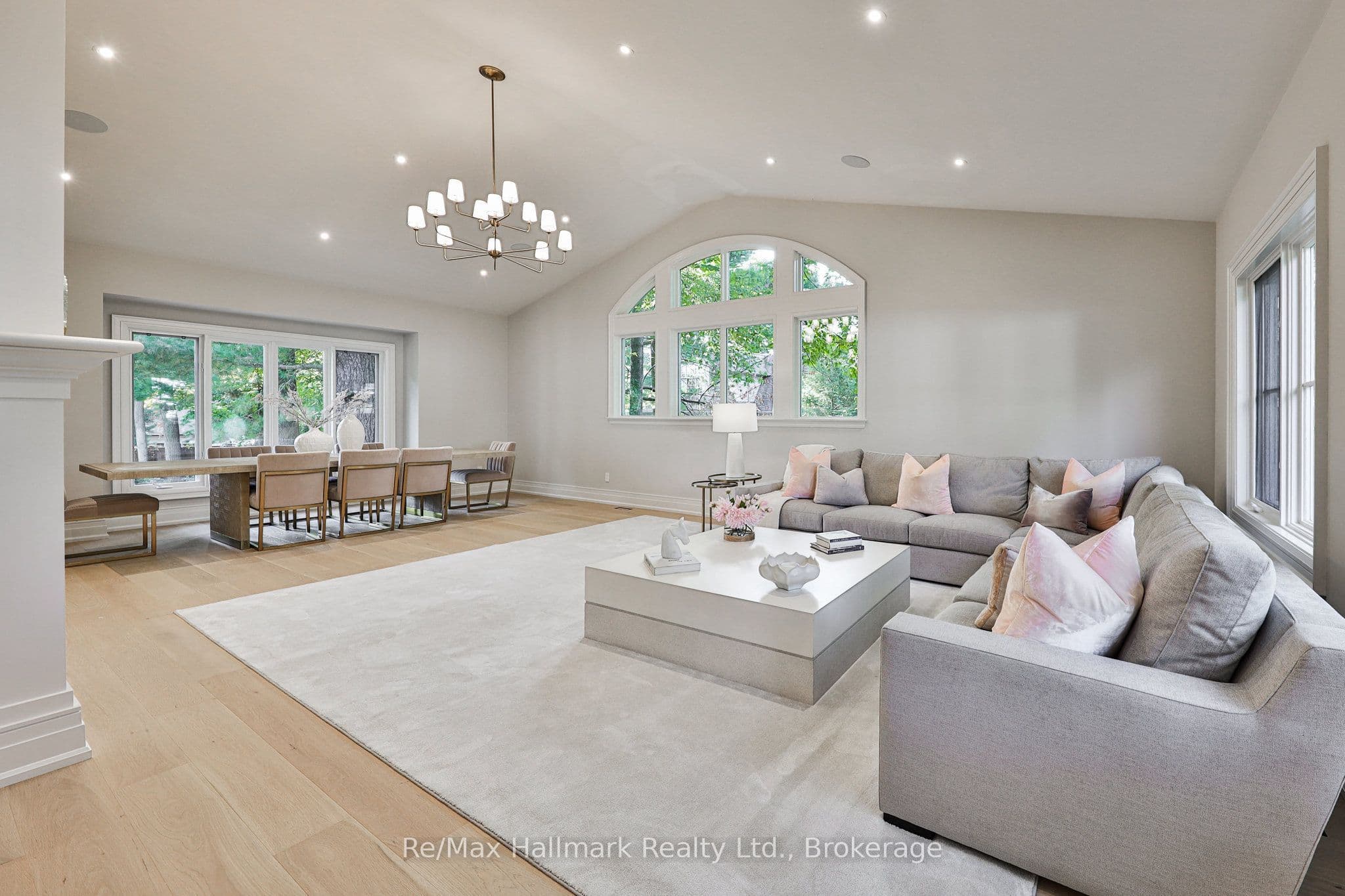 1310 Duncan Road, Oakville, ON L6J 2P8