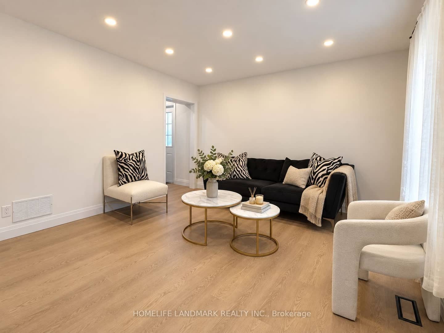 136 Grandview Avenue, Markham, ON L3T 1H6