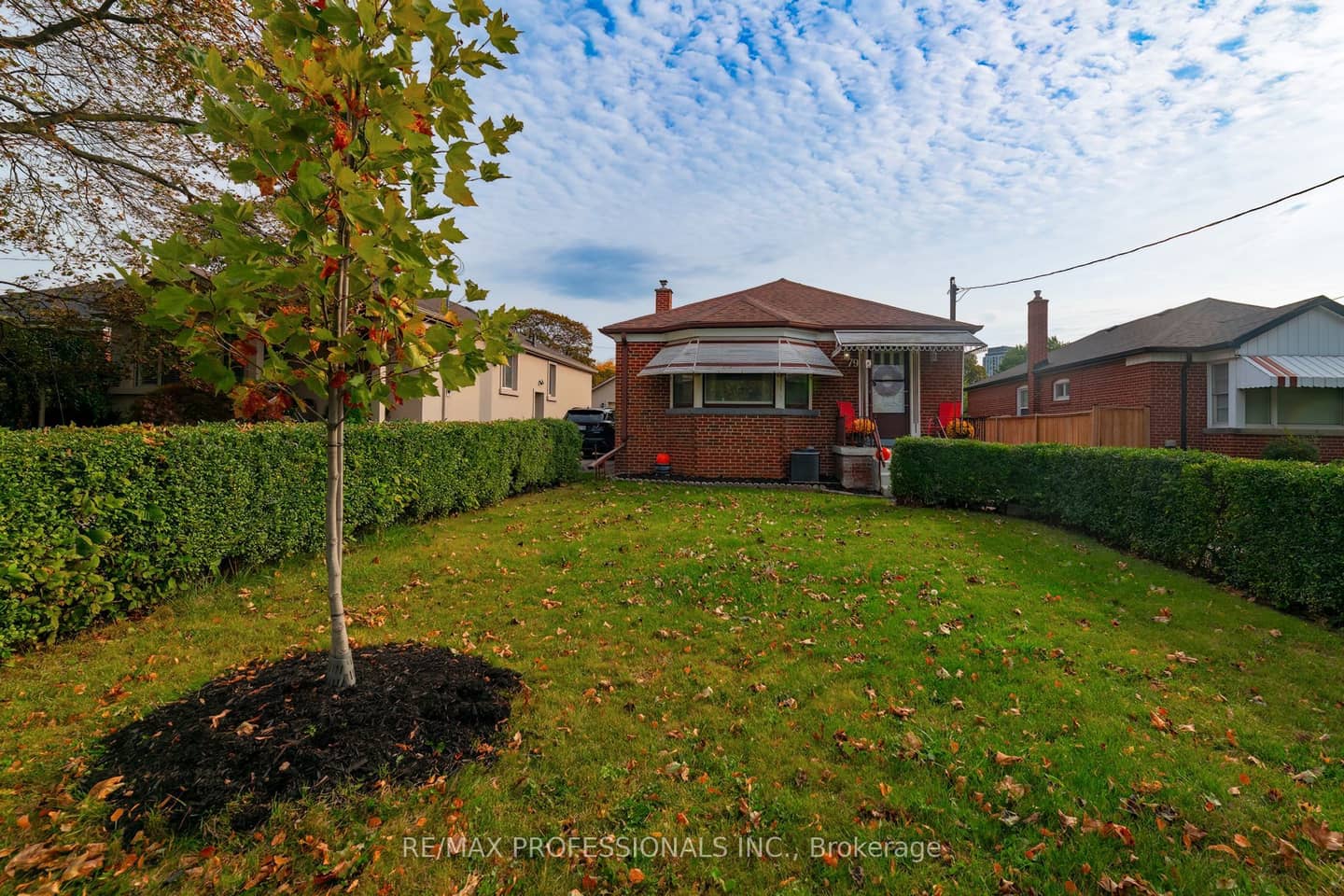 79 Silverhill Drive, Toronto, ON M9B 3W4
