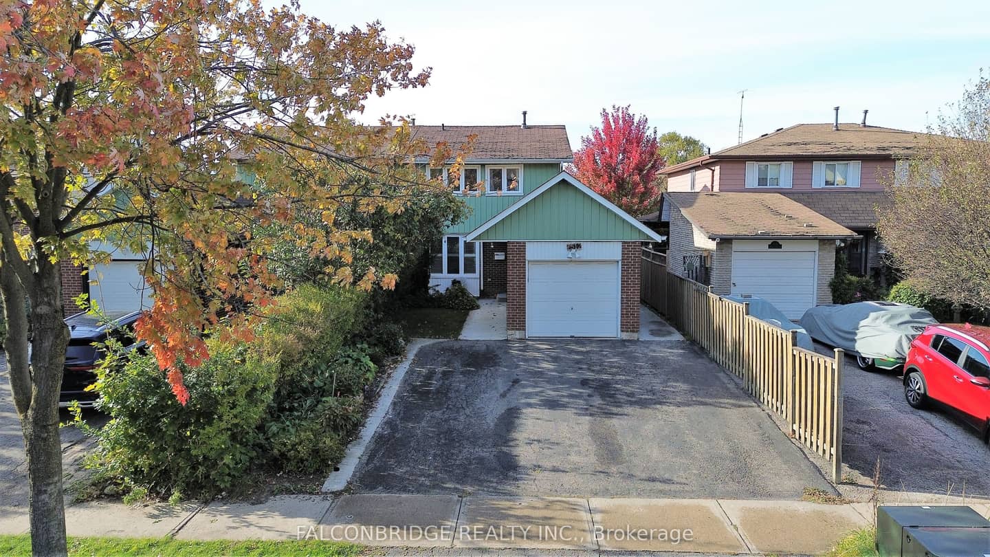 7512 Wildfern Drive, Mississauga, ON L4T 3P6