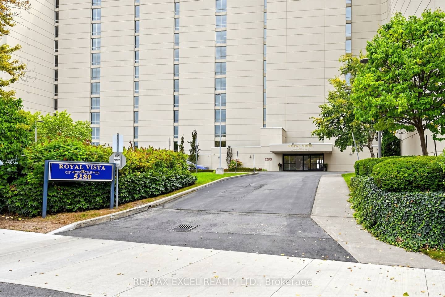 5280 Lakeshore Road 607, Burlington, ON L7L 5R1