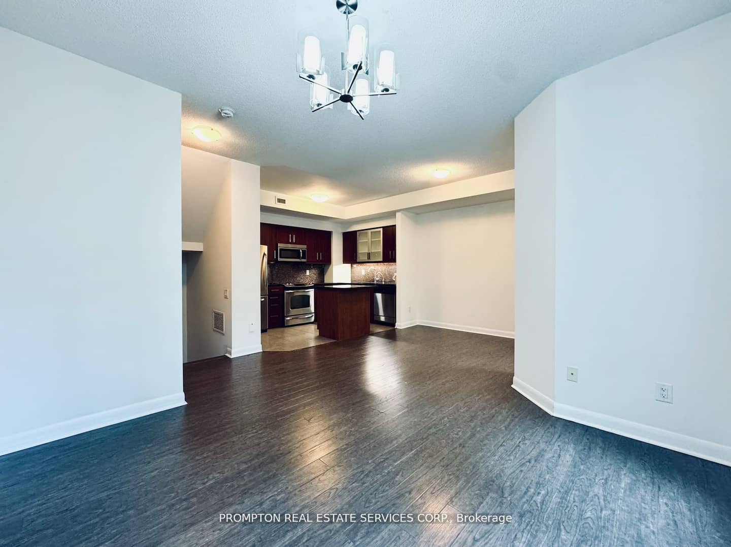 19 Anndale Drive Th10, Toronto, ON M2N 0H2