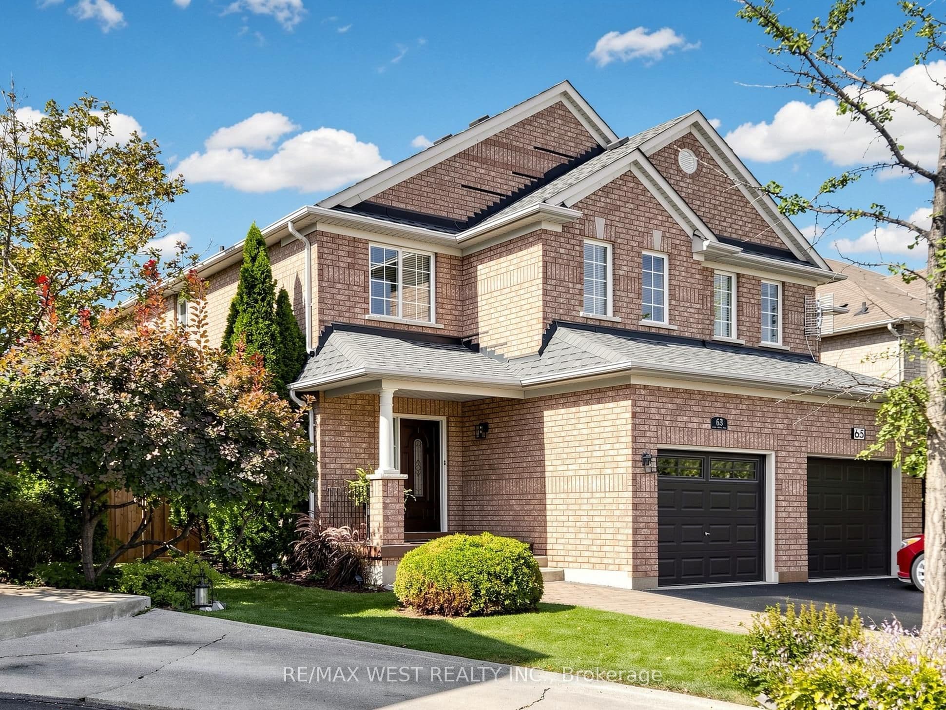 63 Echo Ridge Crescent, Vaughan, ON L4H 2K1