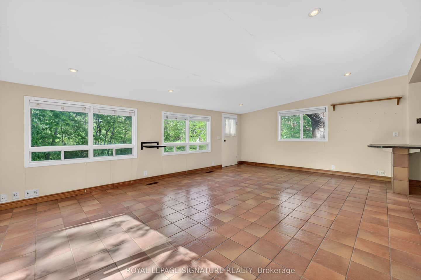 429 Rouge Hills Drive, Toronto, ON M1C 2Z6