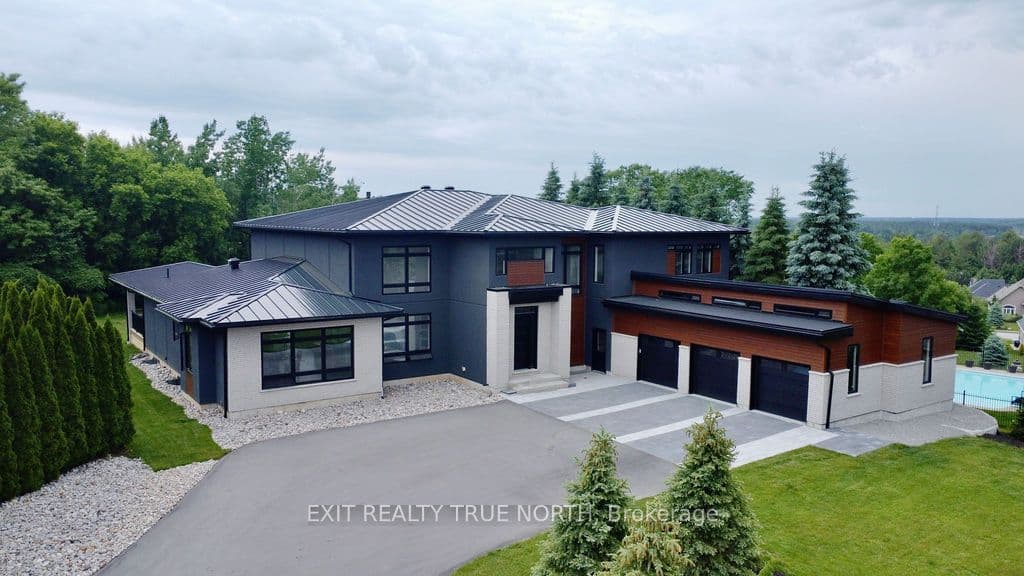 57 Glenhuron Drive, Springwater, ON L4M 6T4