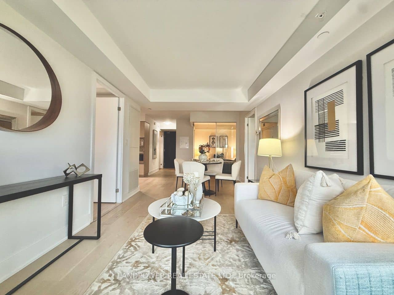 955 Bay Street 2713, Toronto, ON M5S 2A2