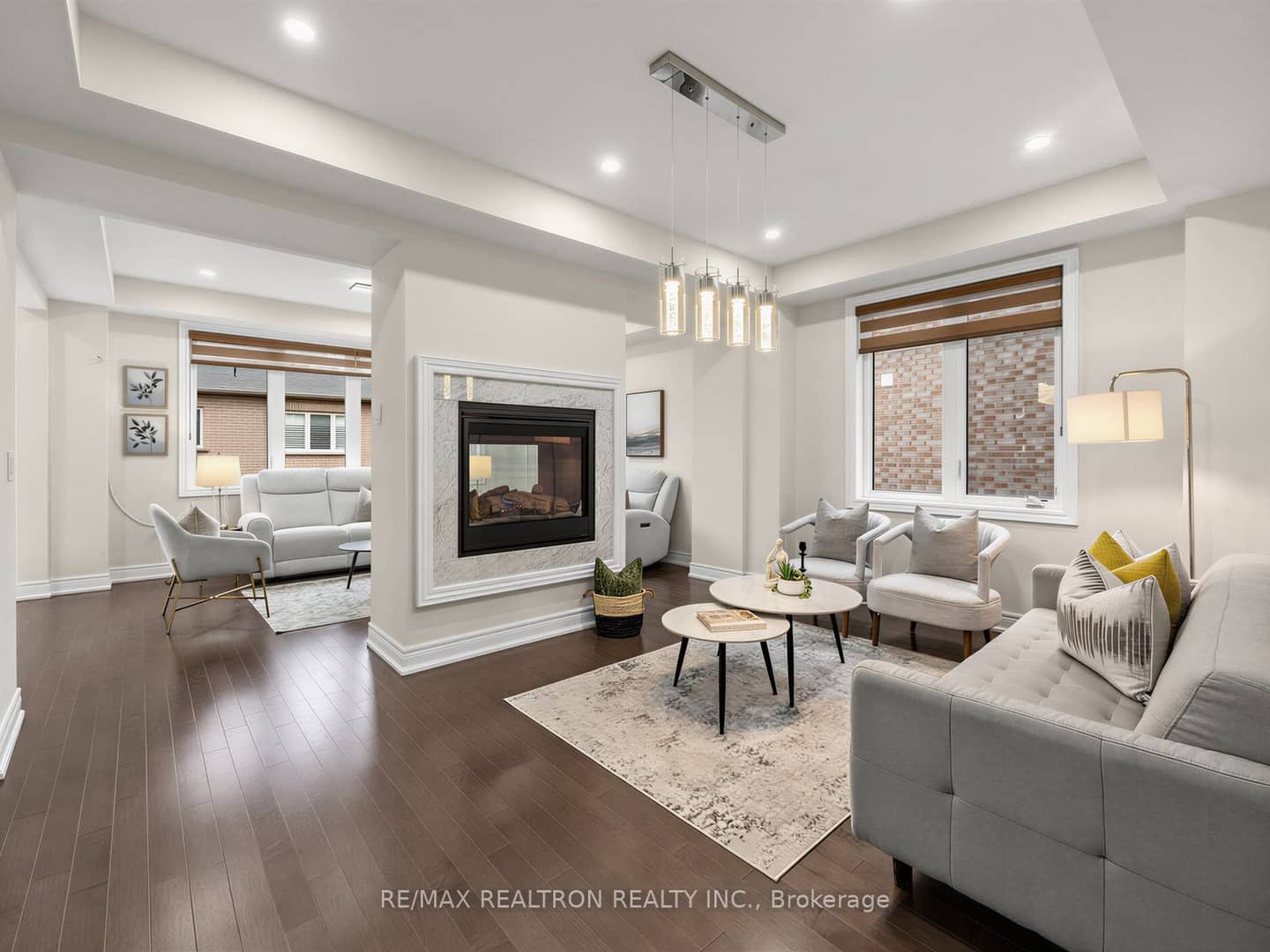 1059 Purus Path, Pickering, ON L1X 0H3