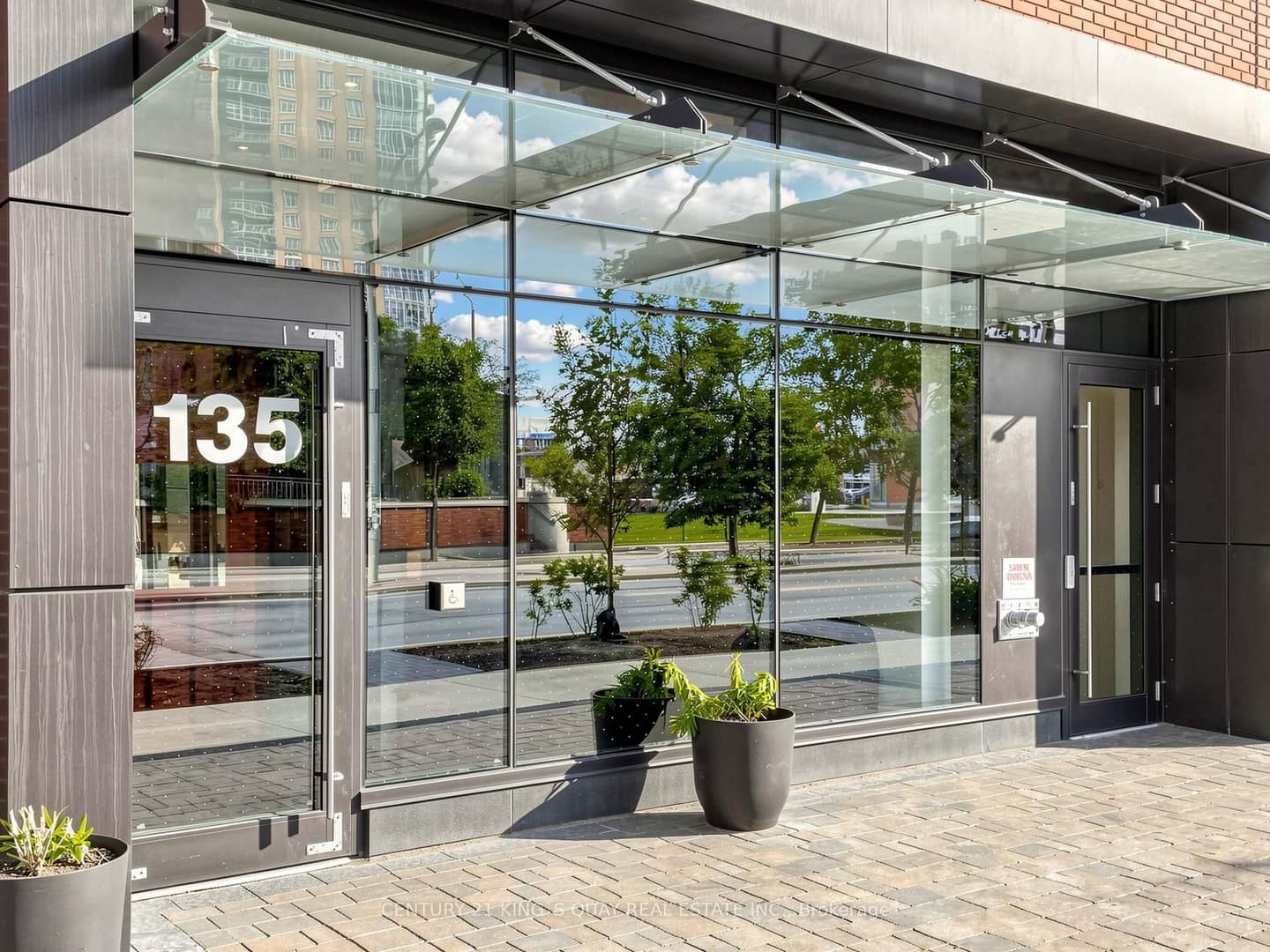 135 East Liberty Street 2408, Toronto, ON M6K 0G7