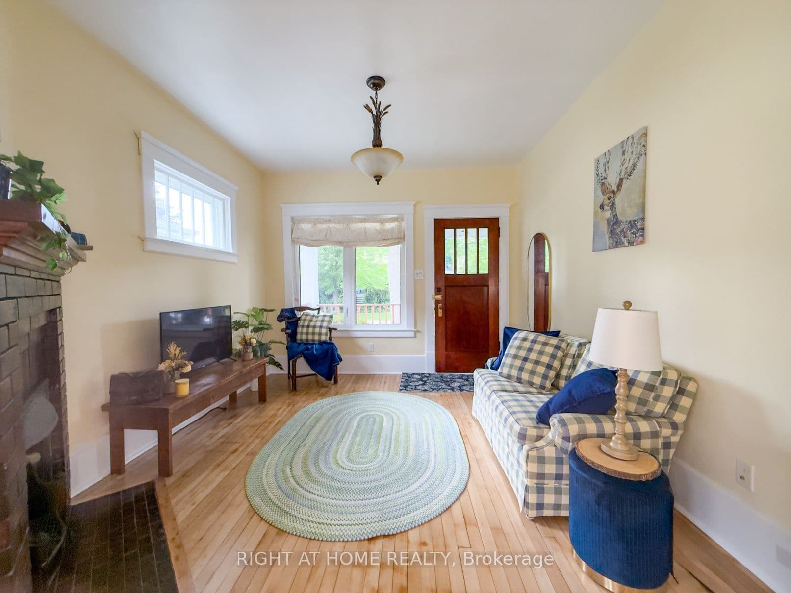 114 N College Avenue, Sarnia, ON N7T 6A9