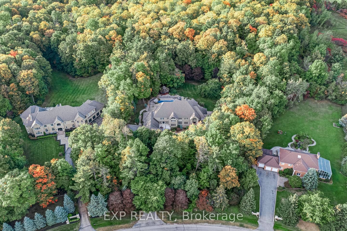 65 Offord Crescent, Aurora, ON L4G 0K5