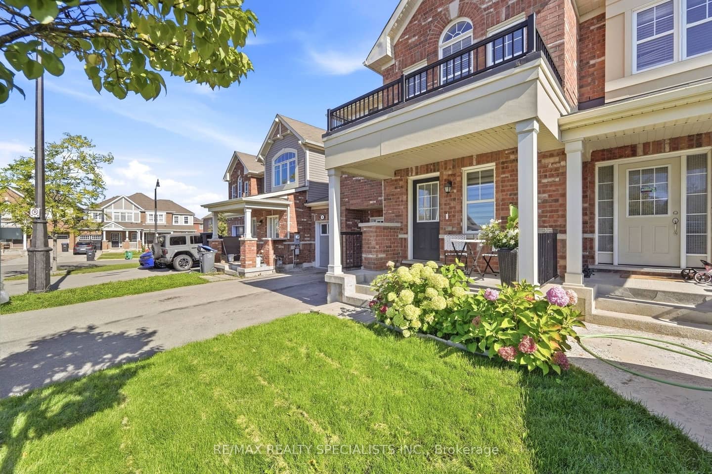 7 Leblanc Crescent, Brampton, ON L7A 4G7