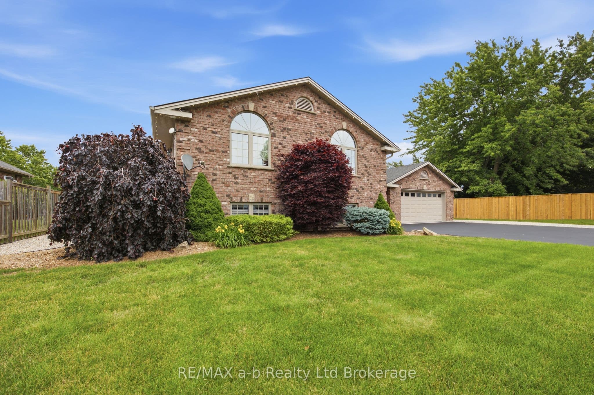 6744 Hacienda Road, Malahide, ON N5H 2R5