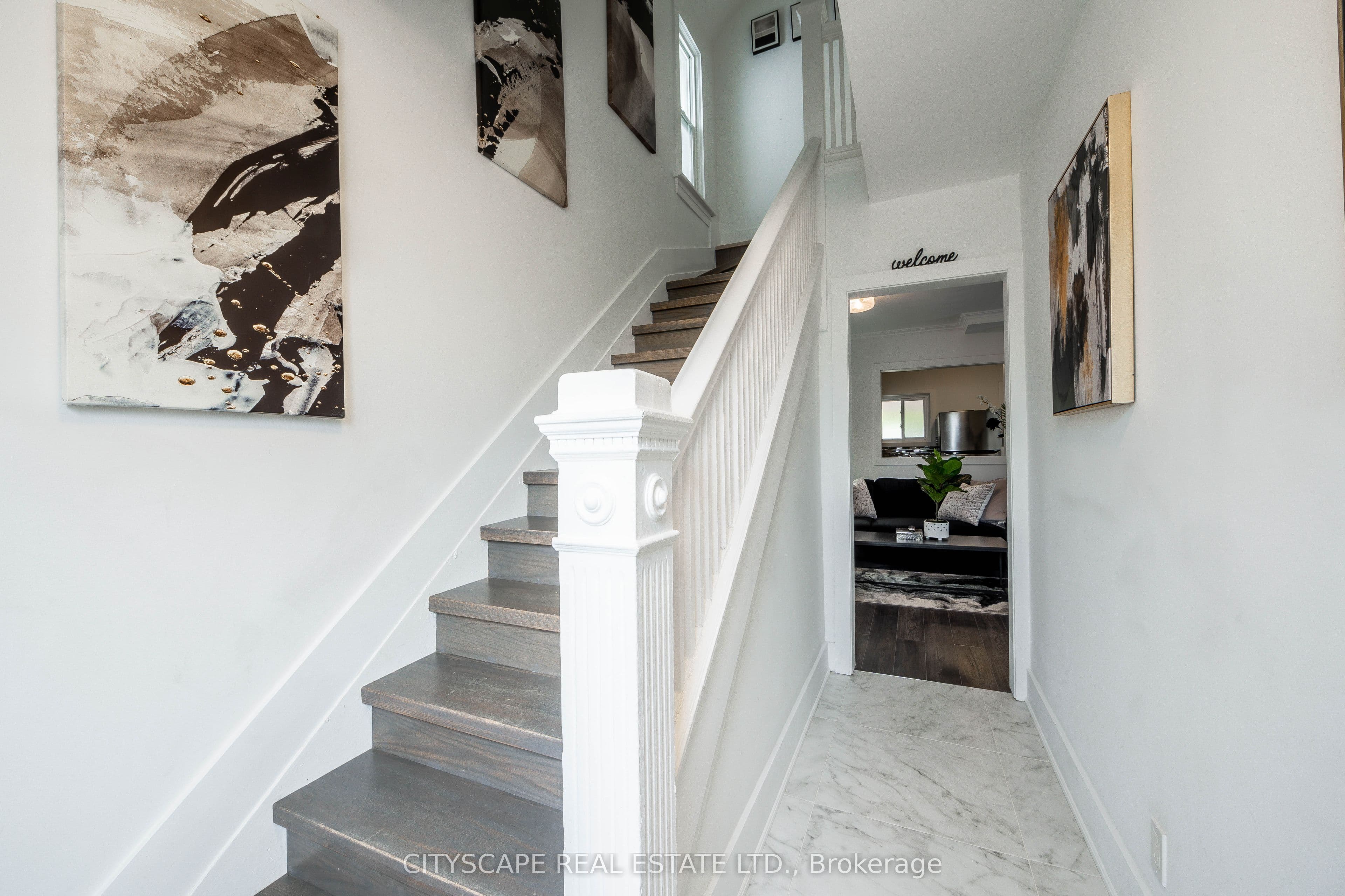 5073 Kitchener Street, Niagara Falls, ON L2G 1B1