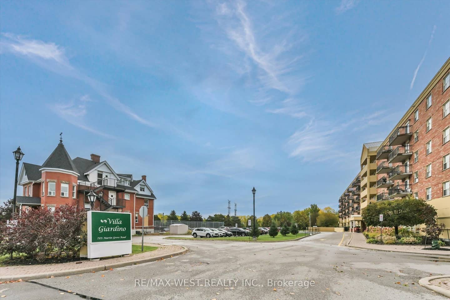 7373 Martin Grove Road 319, Vaughan, ON L4L 9K1
