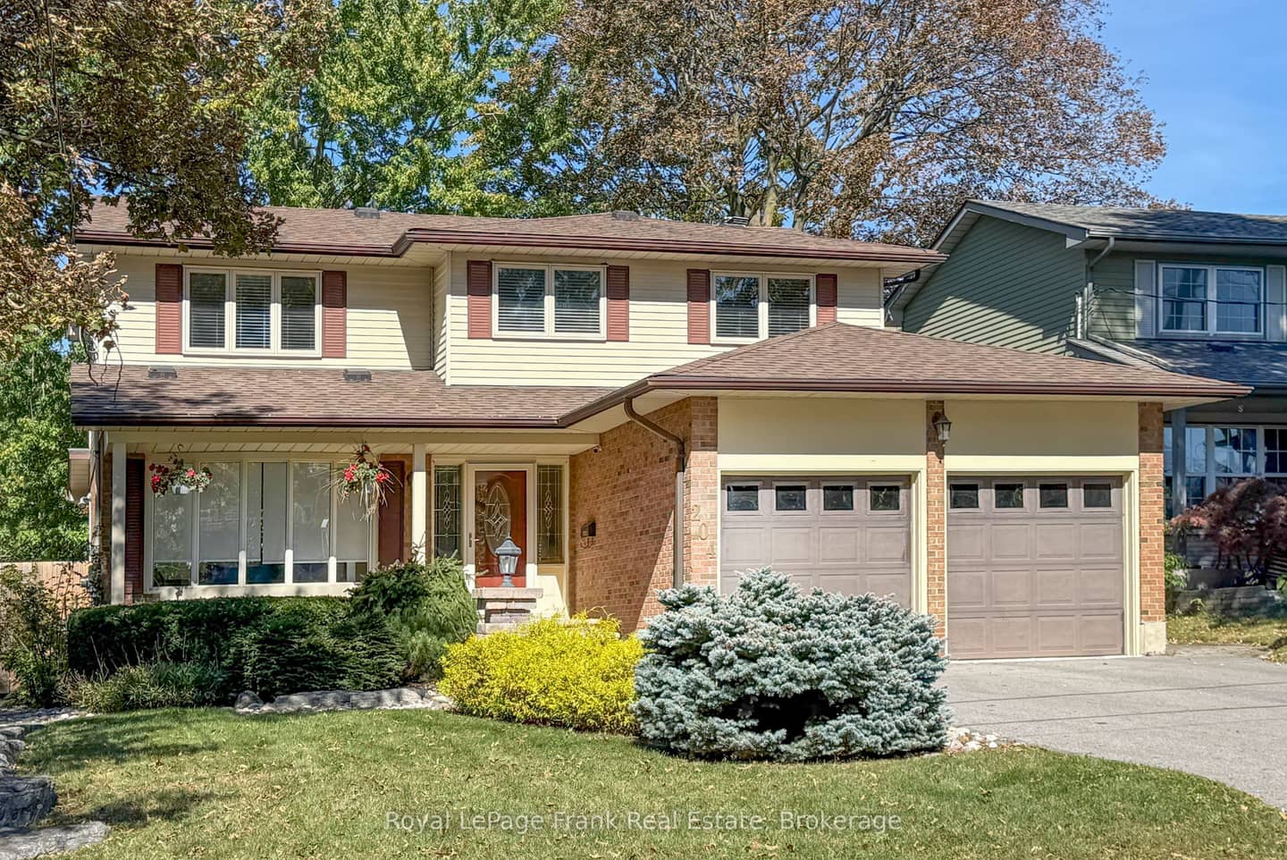 204 St John Street E, Whitby, ON L1N 6M1