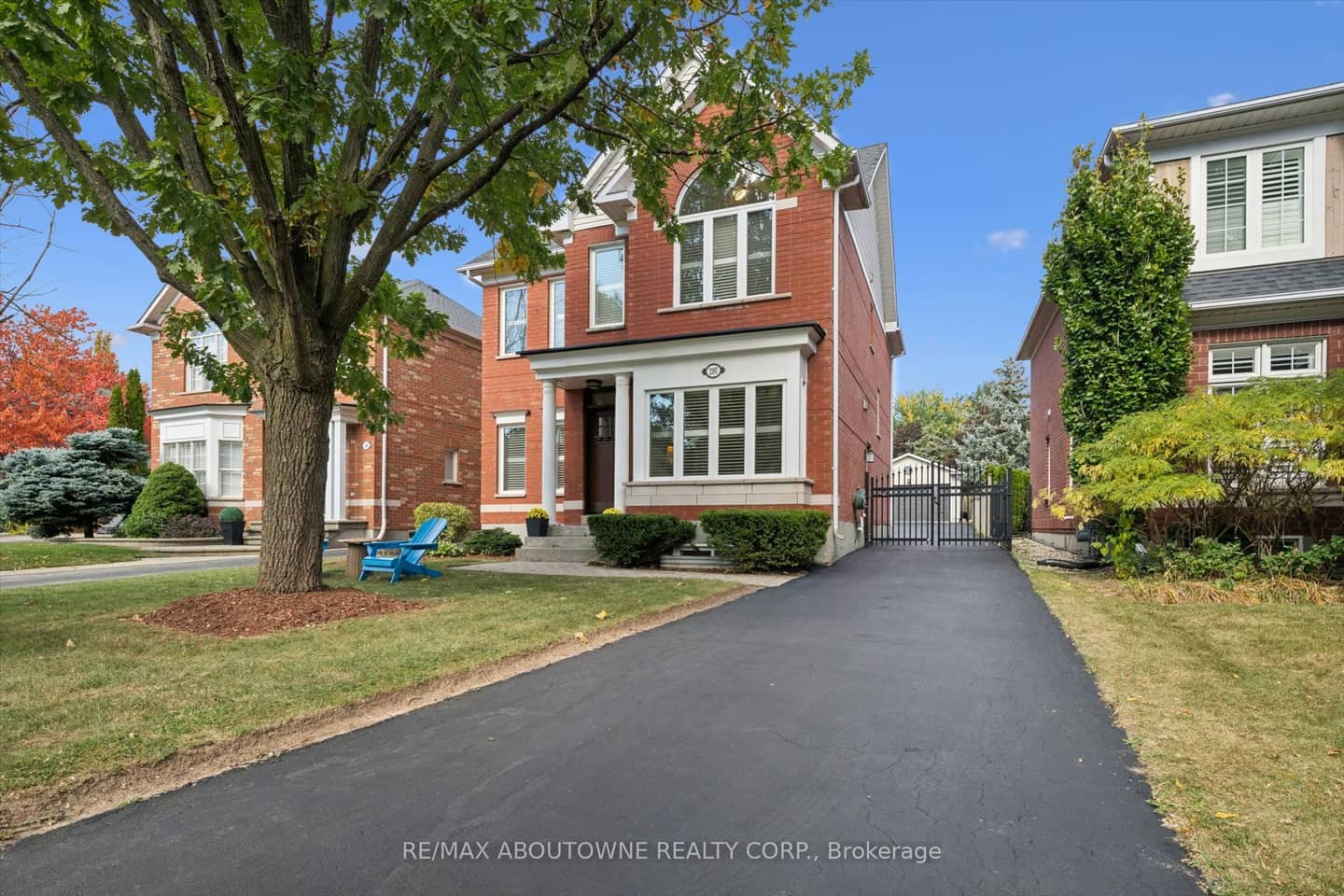 2397 Ennerdale Road, Oakville, ON L6H 6N5