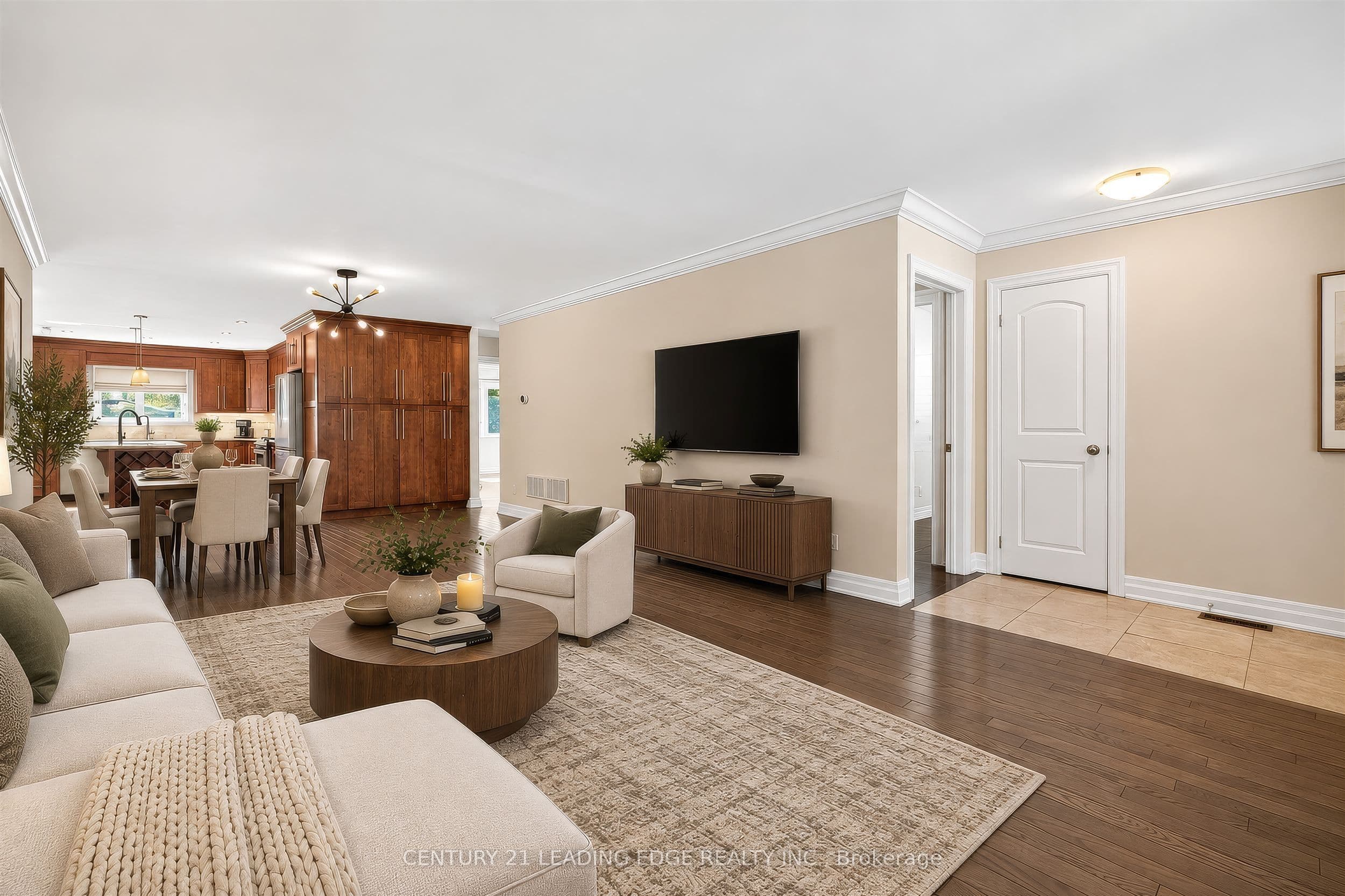 1130 Halliday Avenue, Mississauga, ON L5E 1P9