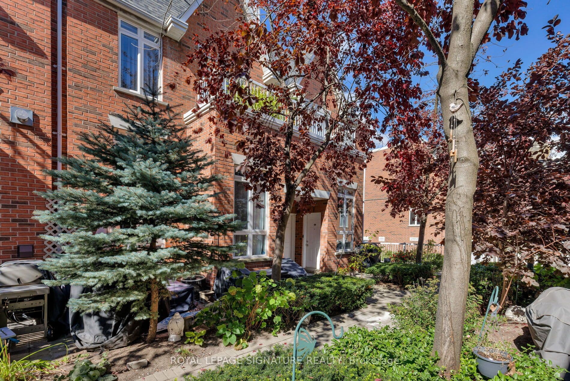 12 Sudbury Street 1606, Toronto, ON M6J 3W7