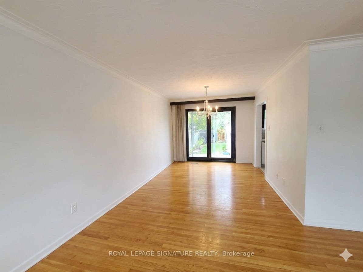 59 Valentine Drive, Toronto, ON M3A 3J7