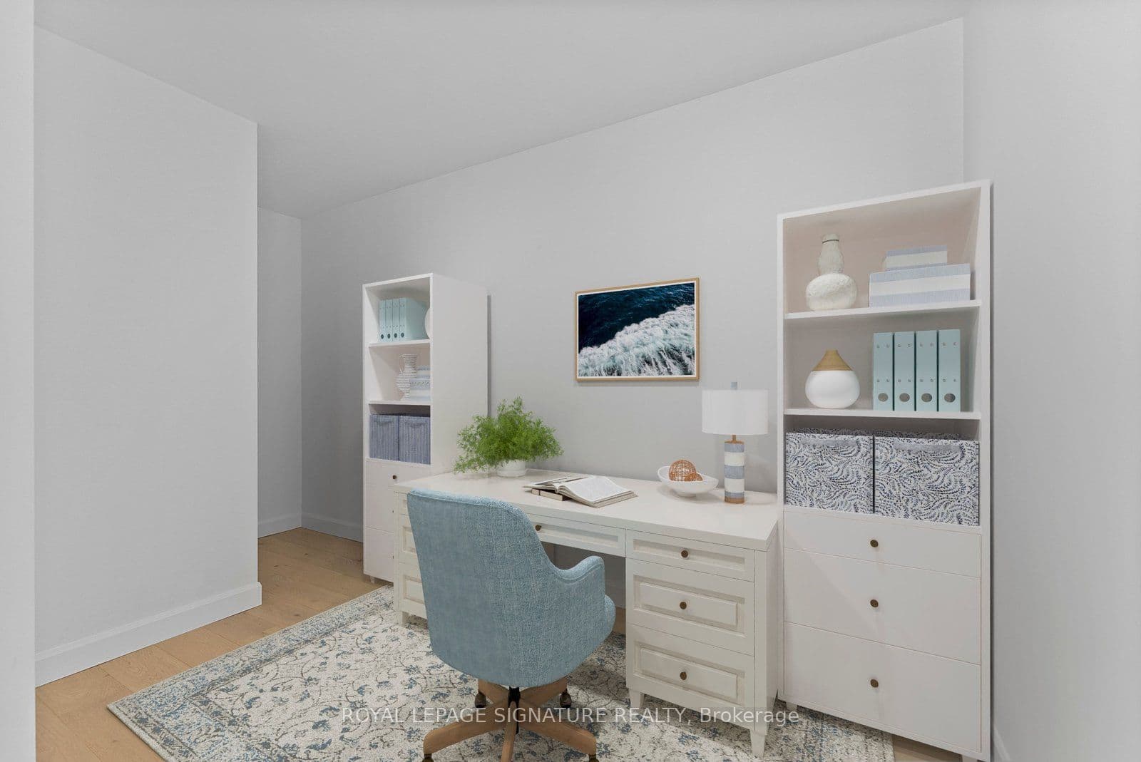18 Yonge Street PH11, Toronto, ON M5E 1Z8