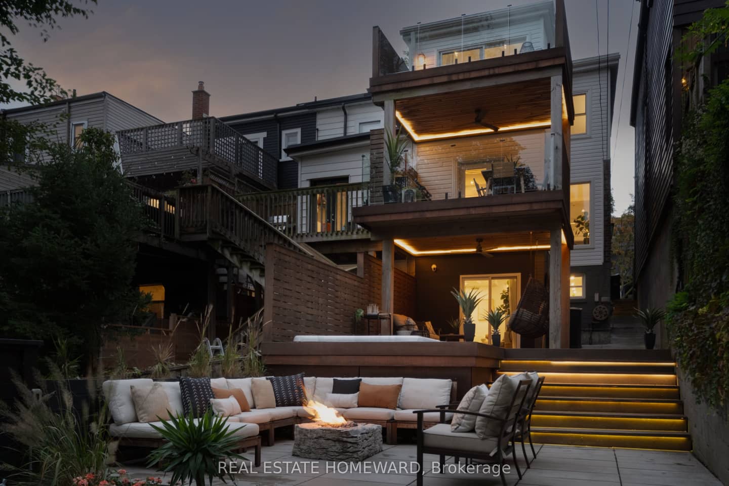 76 Withrow Avenue, Toronto, ON M4K 1C9