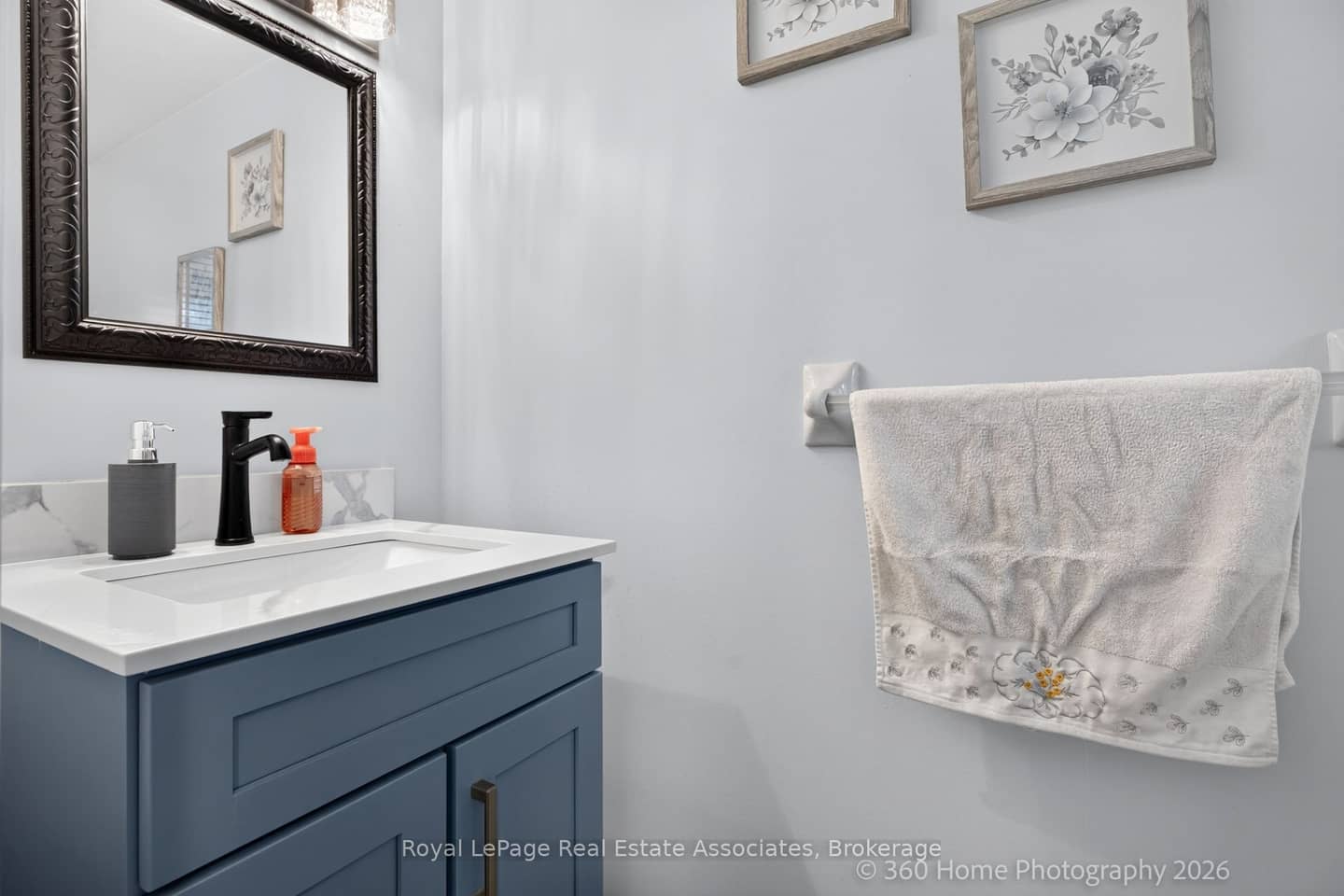 43 Hillsburgh Drive, Brampton, ON L6X 4Z4