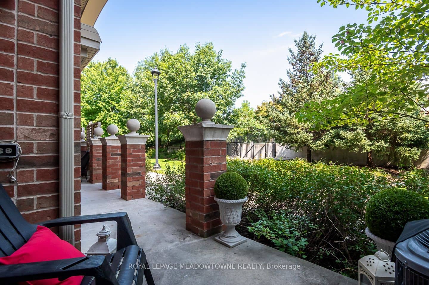 2563 Sixth Line 15, Oakville, ON L6H 0H7
