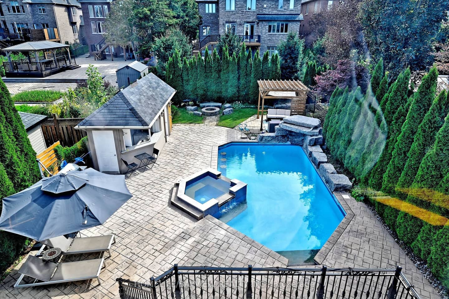 59 Vitlor Drive, Richmond Hill, ON L4E 0G3