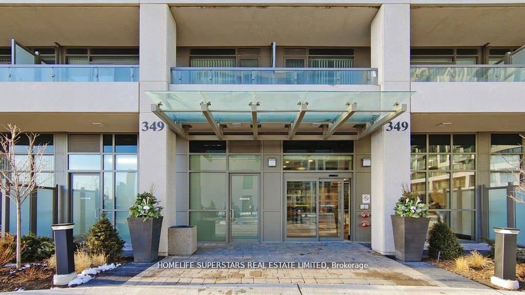 349 Rathburn Road W 1006, Mississauga, ON L5B 0G9