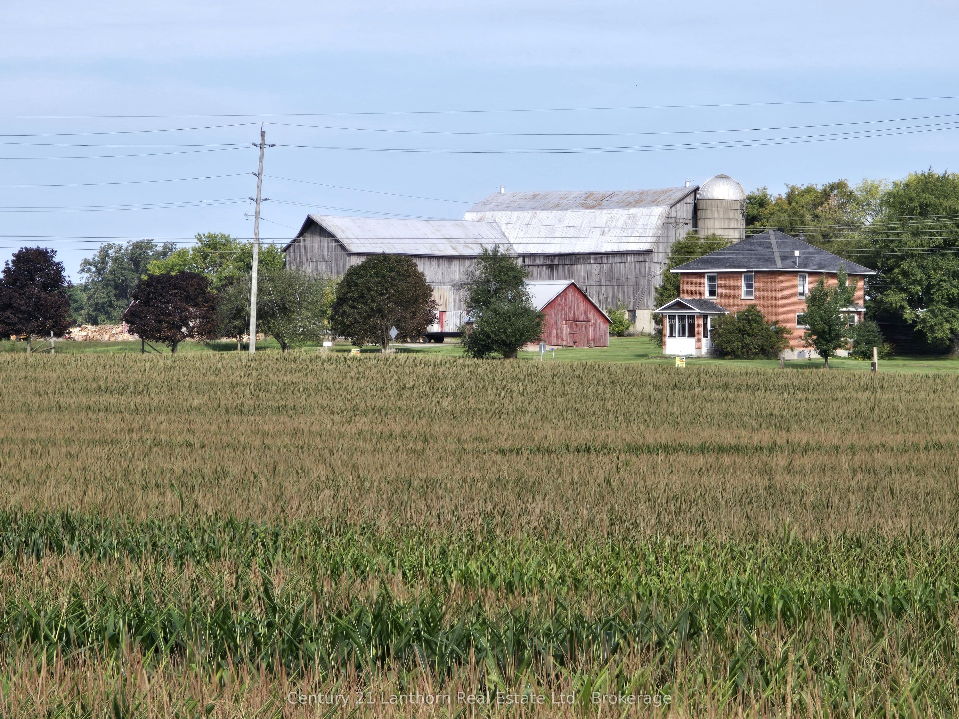 1014 Hamilton Road, Quinte West, ON K8V 5P8