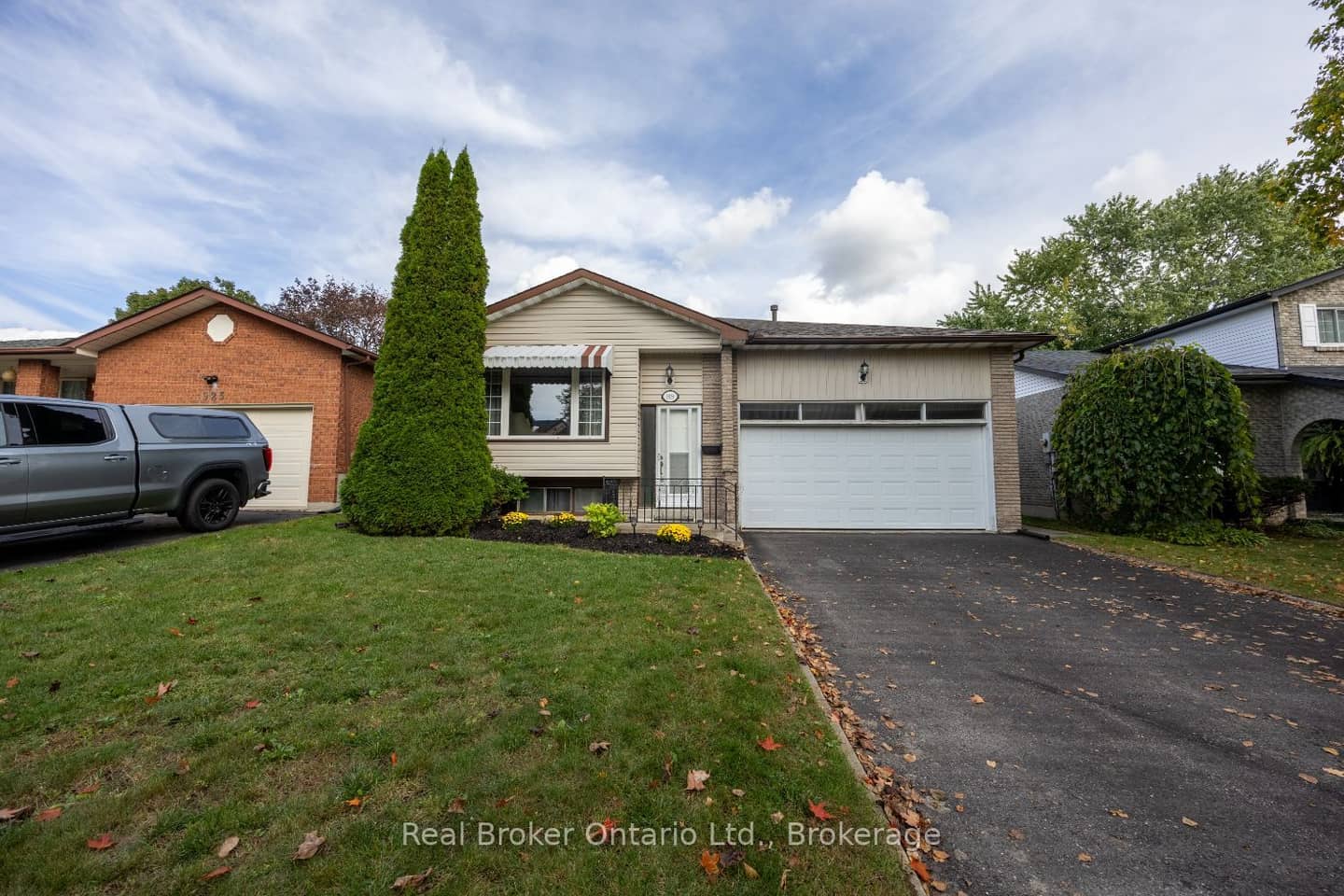 919 Exeter Street, Oshawa, ON L1G 6R9