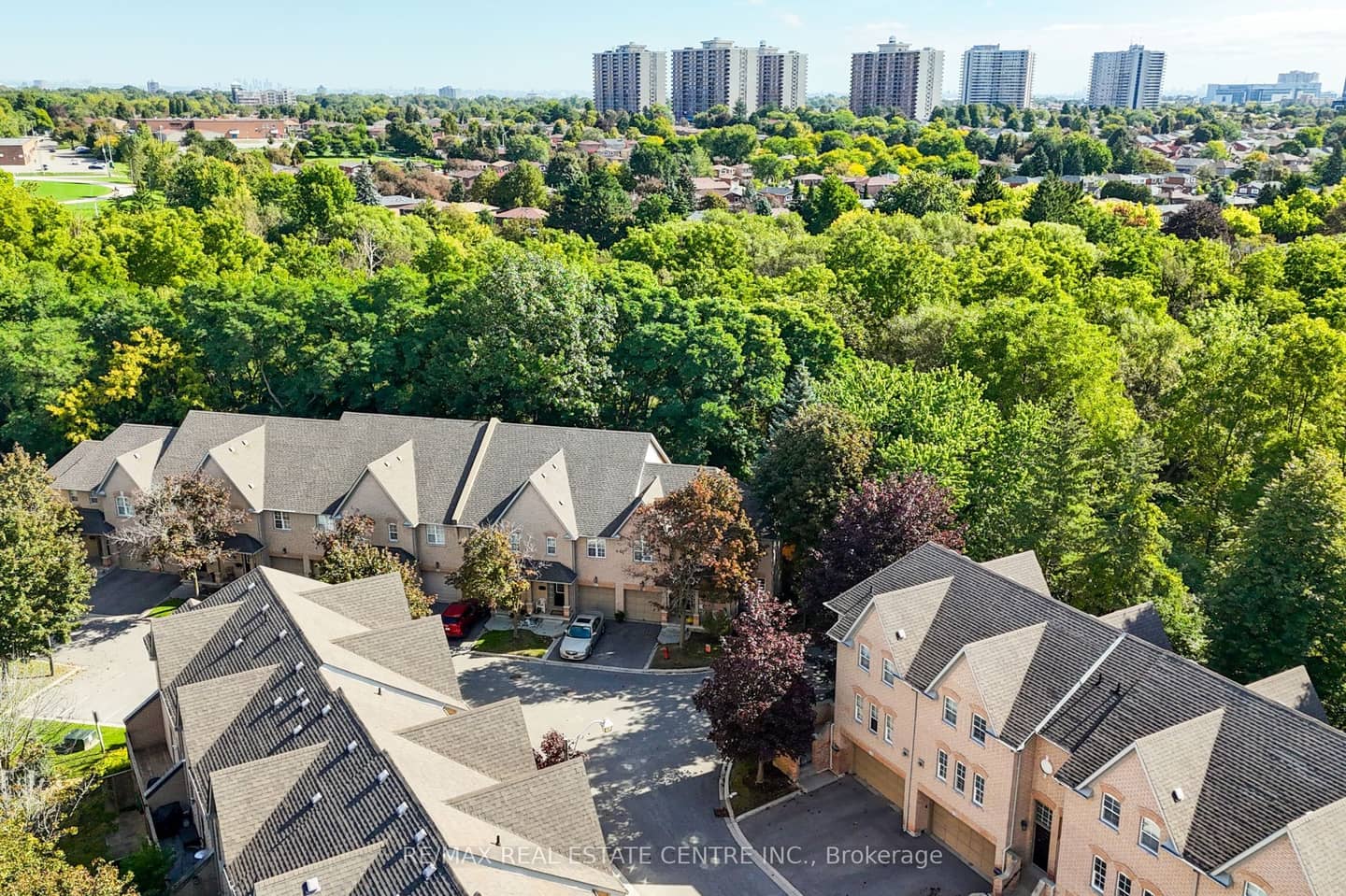 8305 Mclaughlin Road 19, Brampton, ON L6Y 5G3