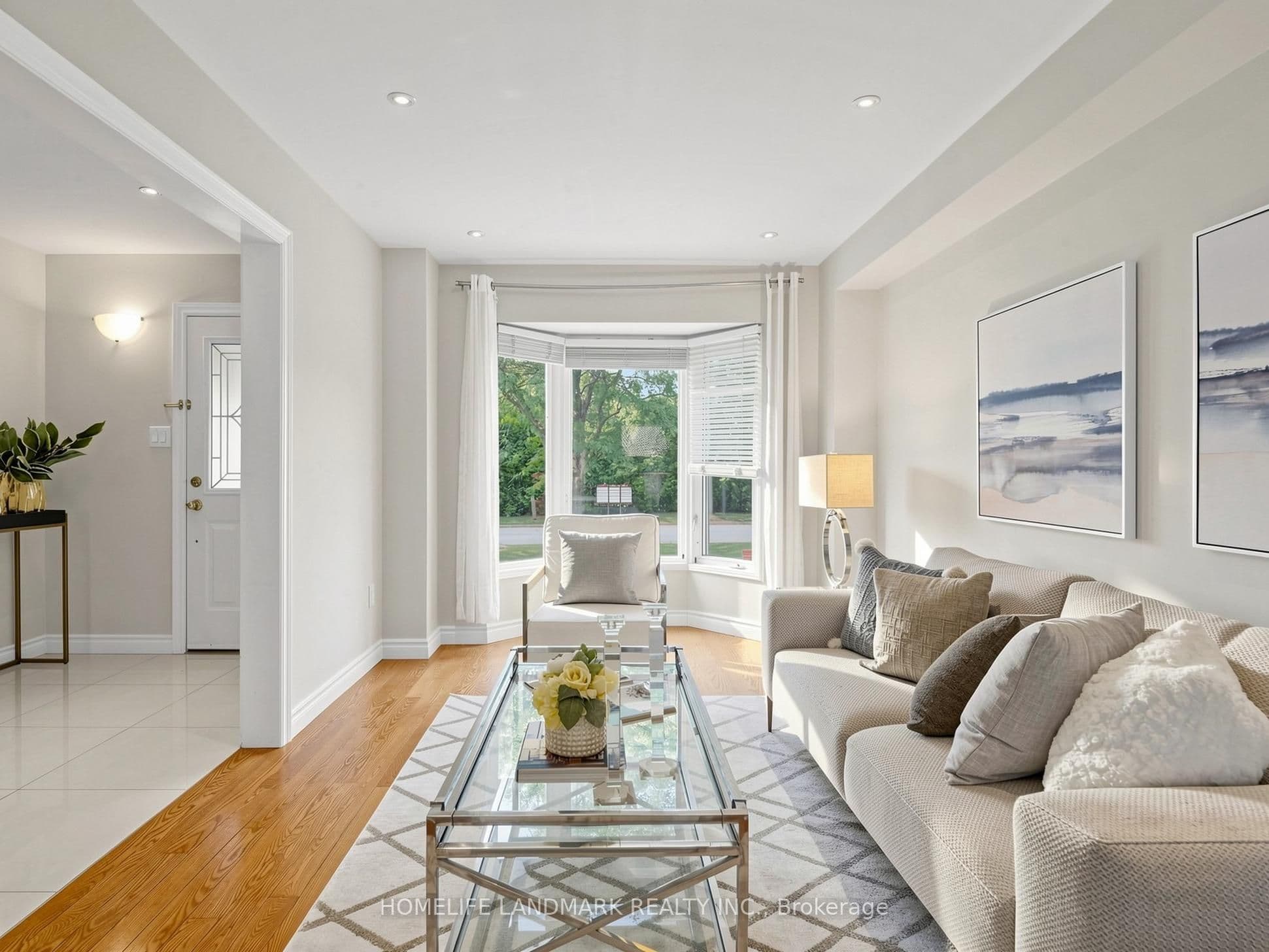 60 Ingleborough Court, Markham, ON L3R 8M4