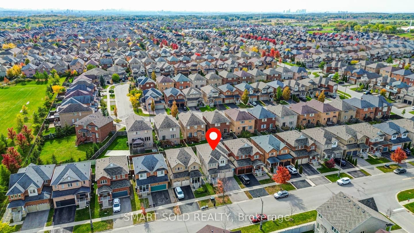 100 Milos Road, Richmond Hill, ON L4E 0M2