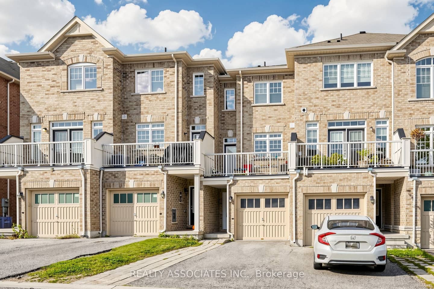 297 Delray Drive, Markham, ON L6E 0P8