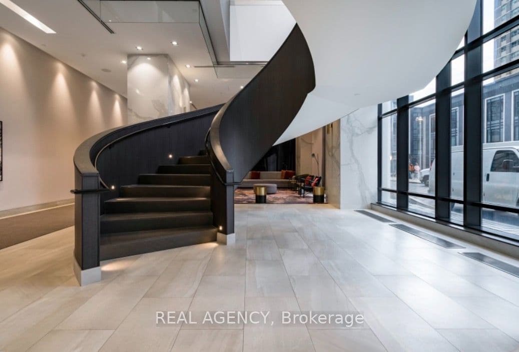 7 Mabelle Avenue 3108, Toronto, ON M9A 0C9