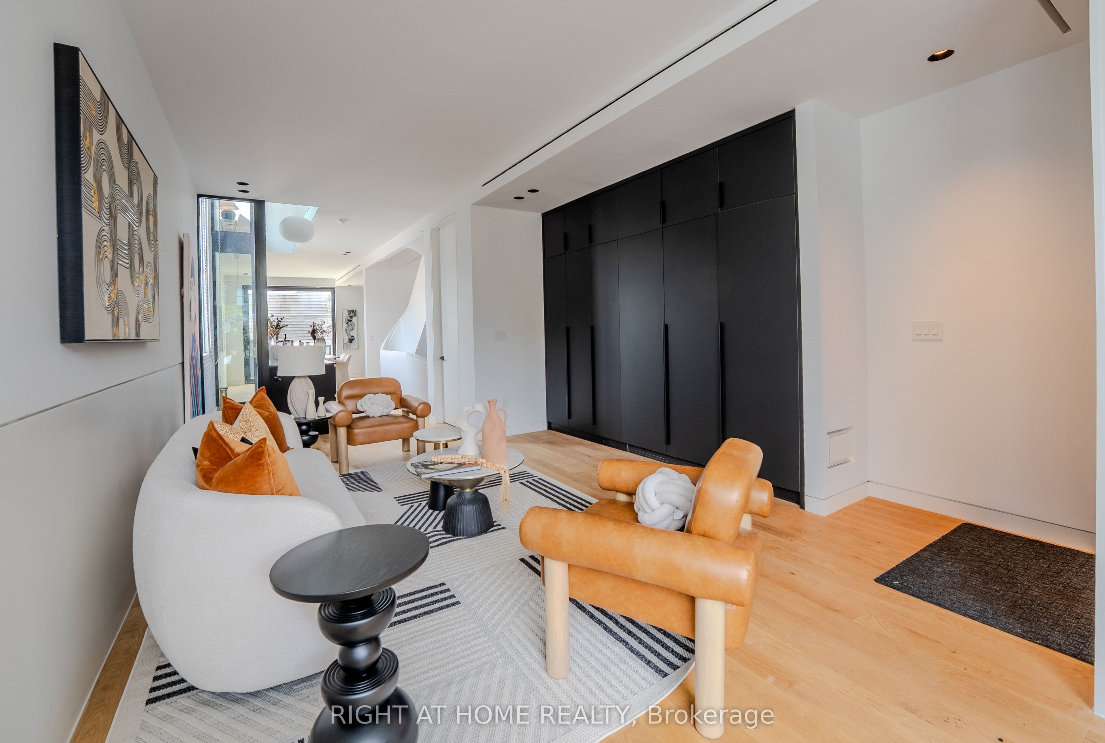 79 Northcote Avenue, Toronto, ON M6J 3K2