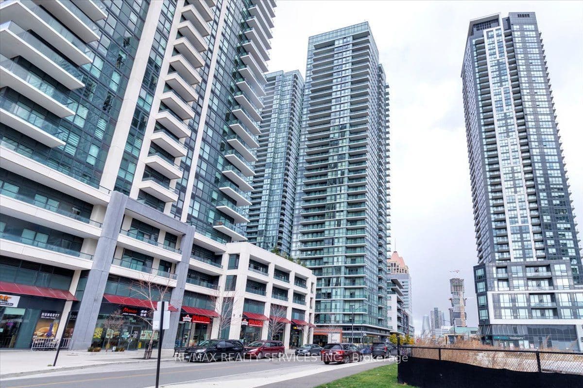 4065 Brickstone Mews 2206, Mississauga, ON L5B 0G3