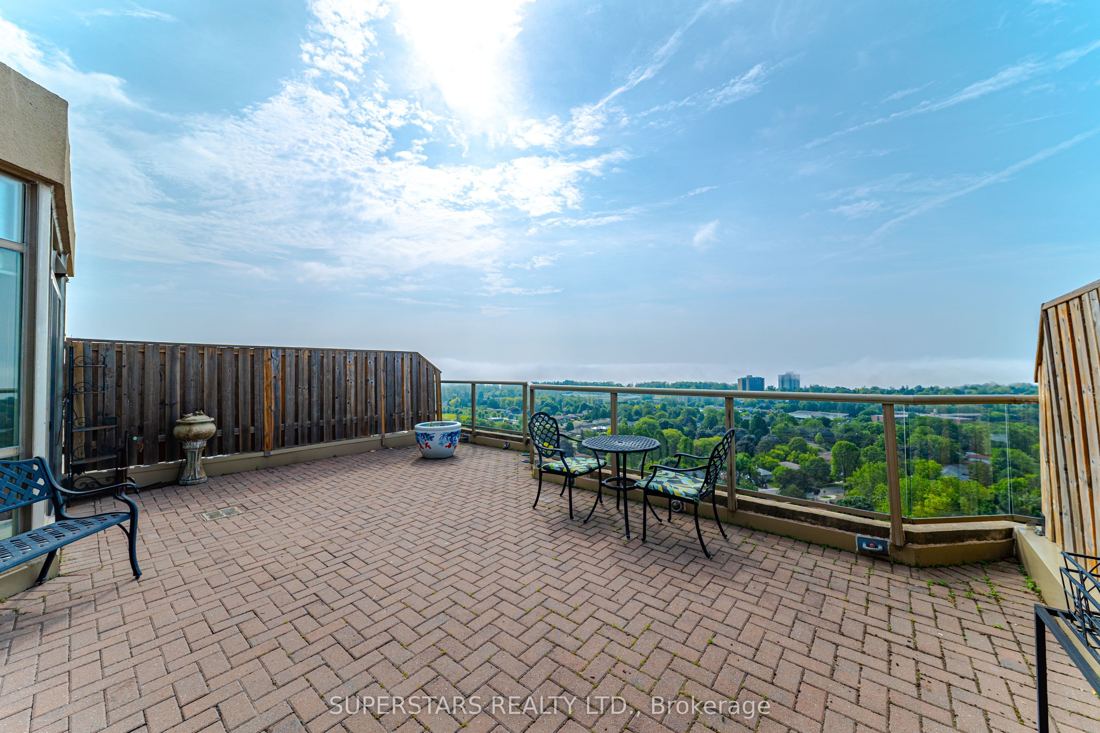 20 Guildwood Parkway PH14, Toronto, ON M1E 5B6