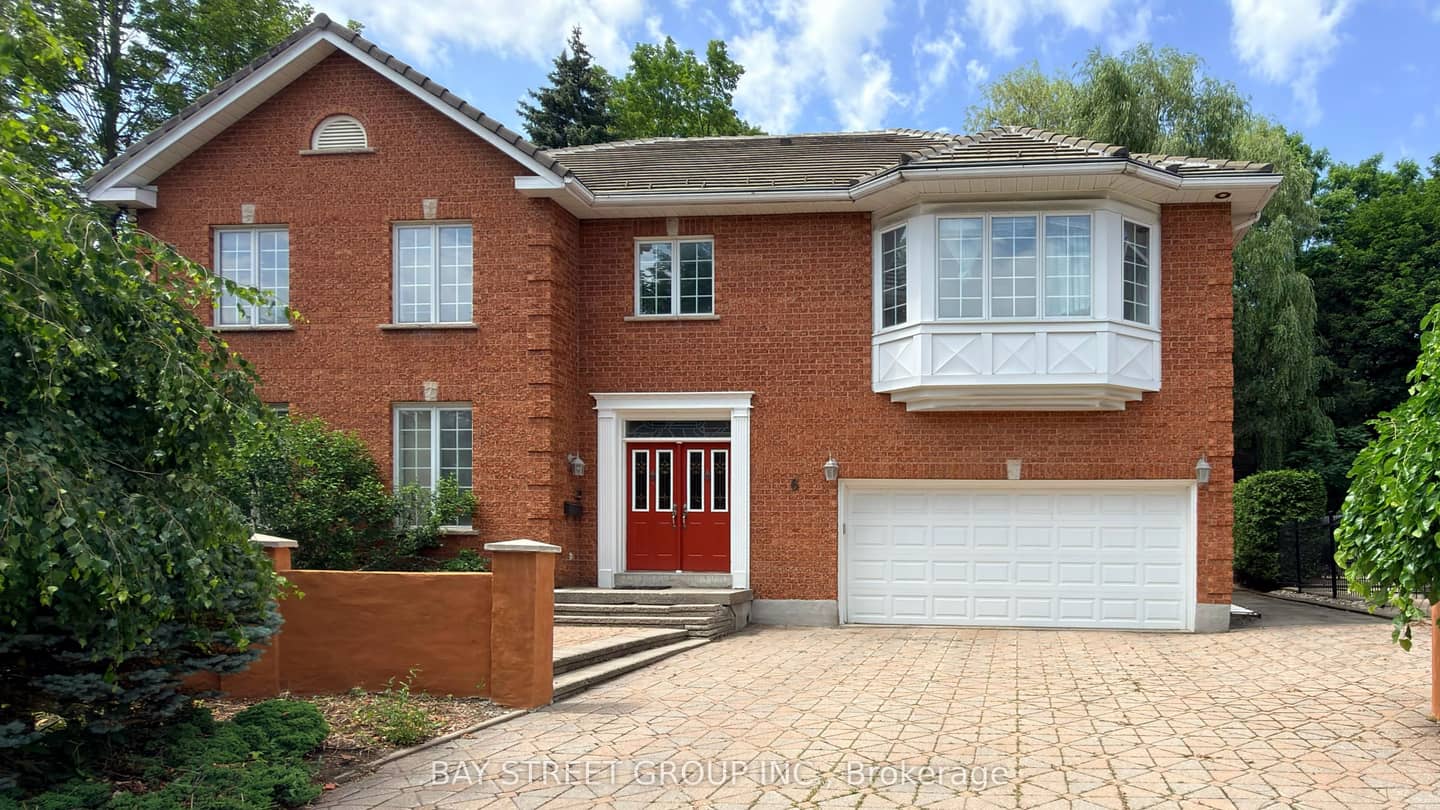 6 Hunt Club Court, Markham, ON L3T 7L4