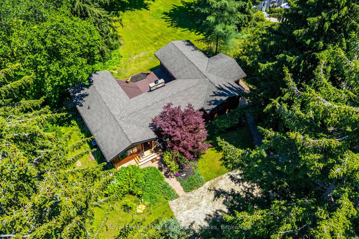 19 Confederation Street, Halton Hills, ON L7G 3R4