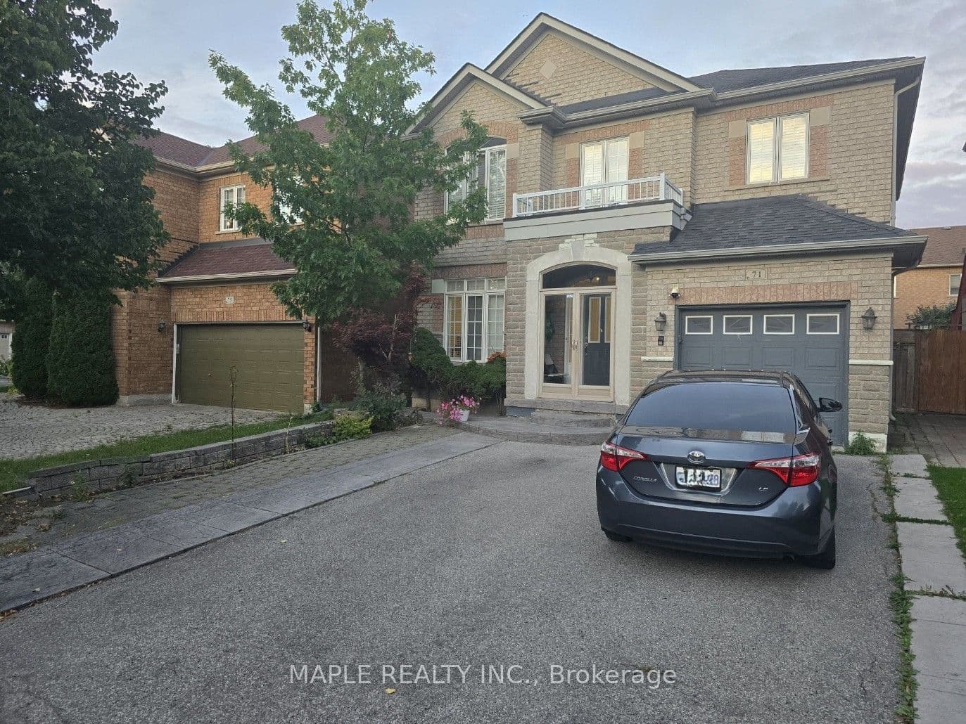 71 Thicket Trail N, Vaughan, ON L4H 1Y1