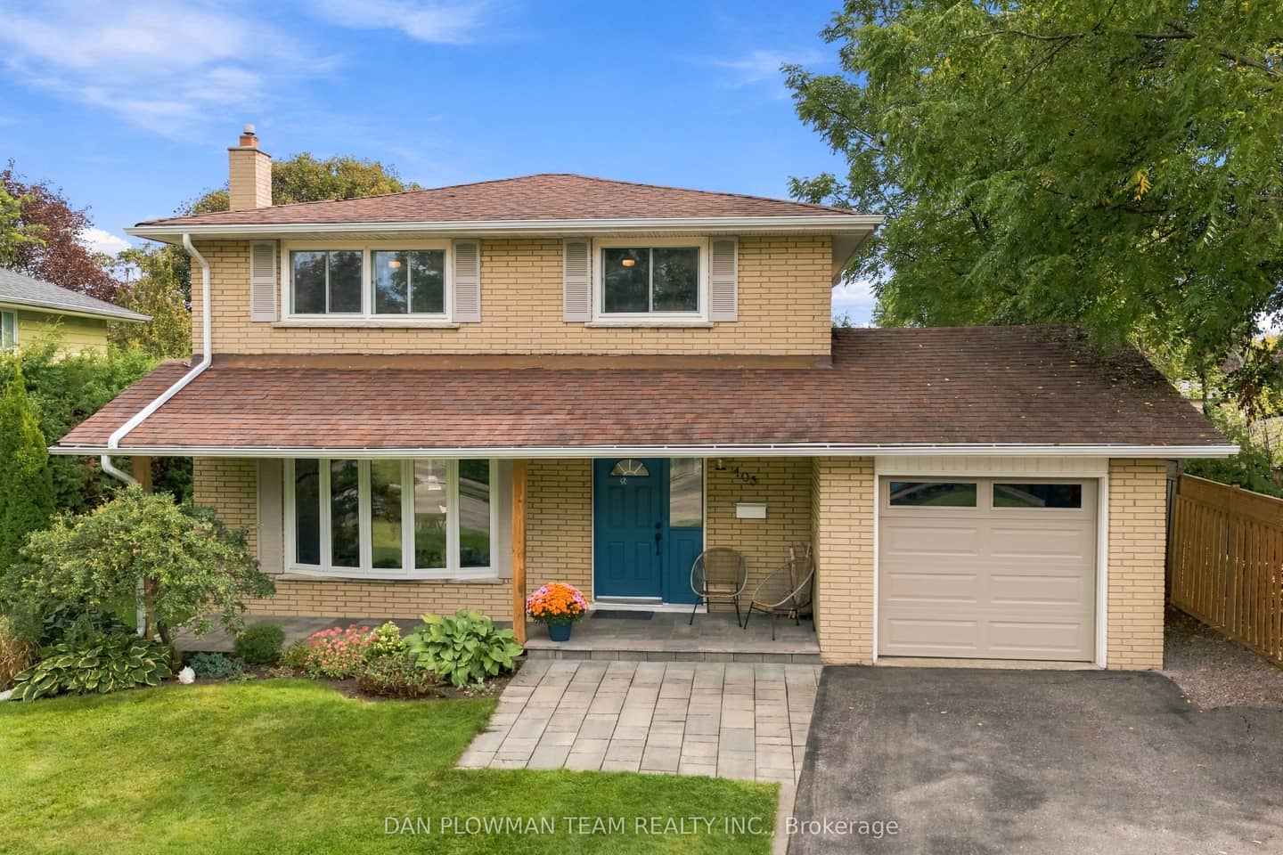 403 Amstel Court, Oshawa, ON L1G 2J9