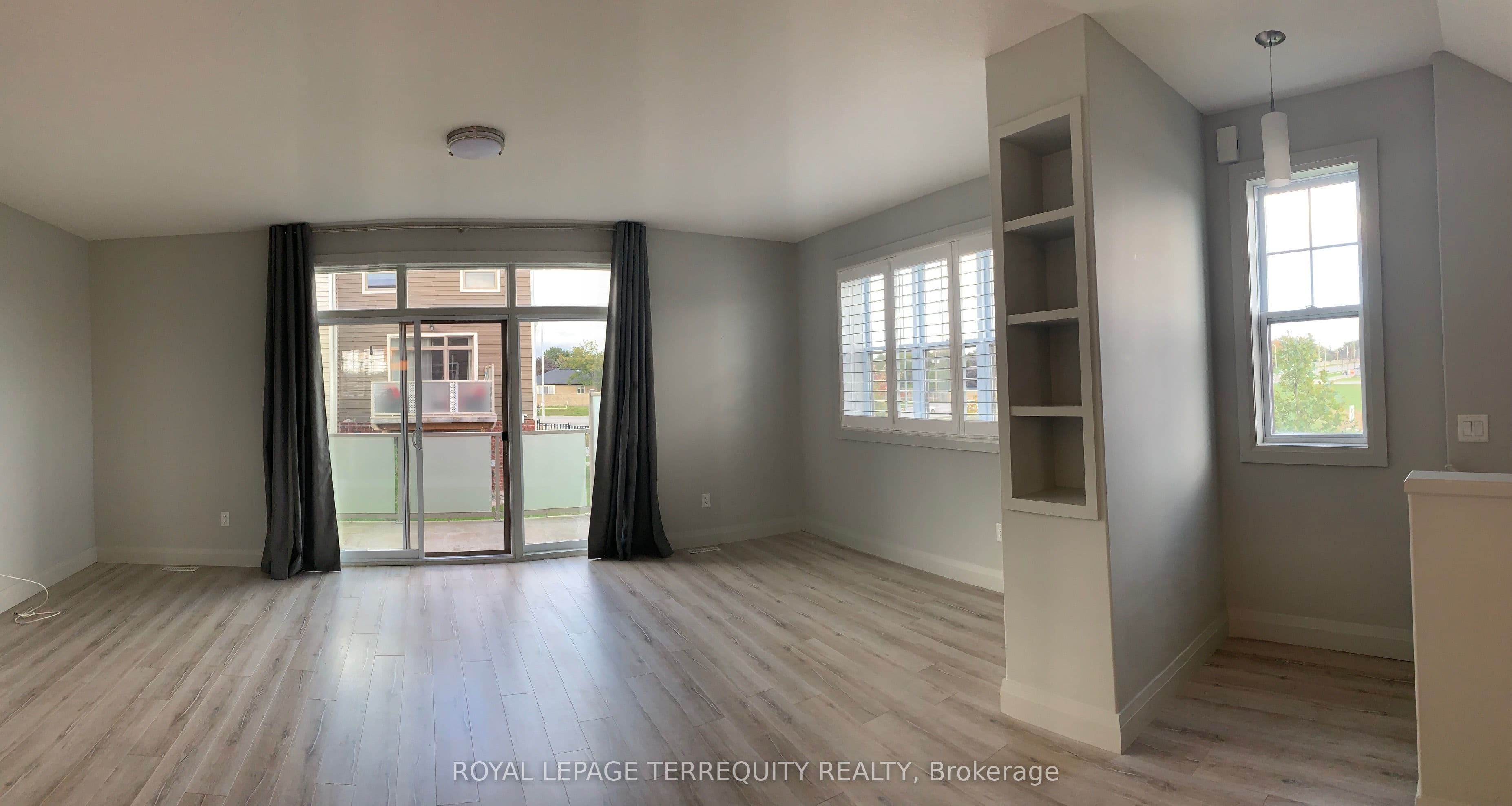 3025 Singleton Avenue 2, London South, ON N6L 0E6