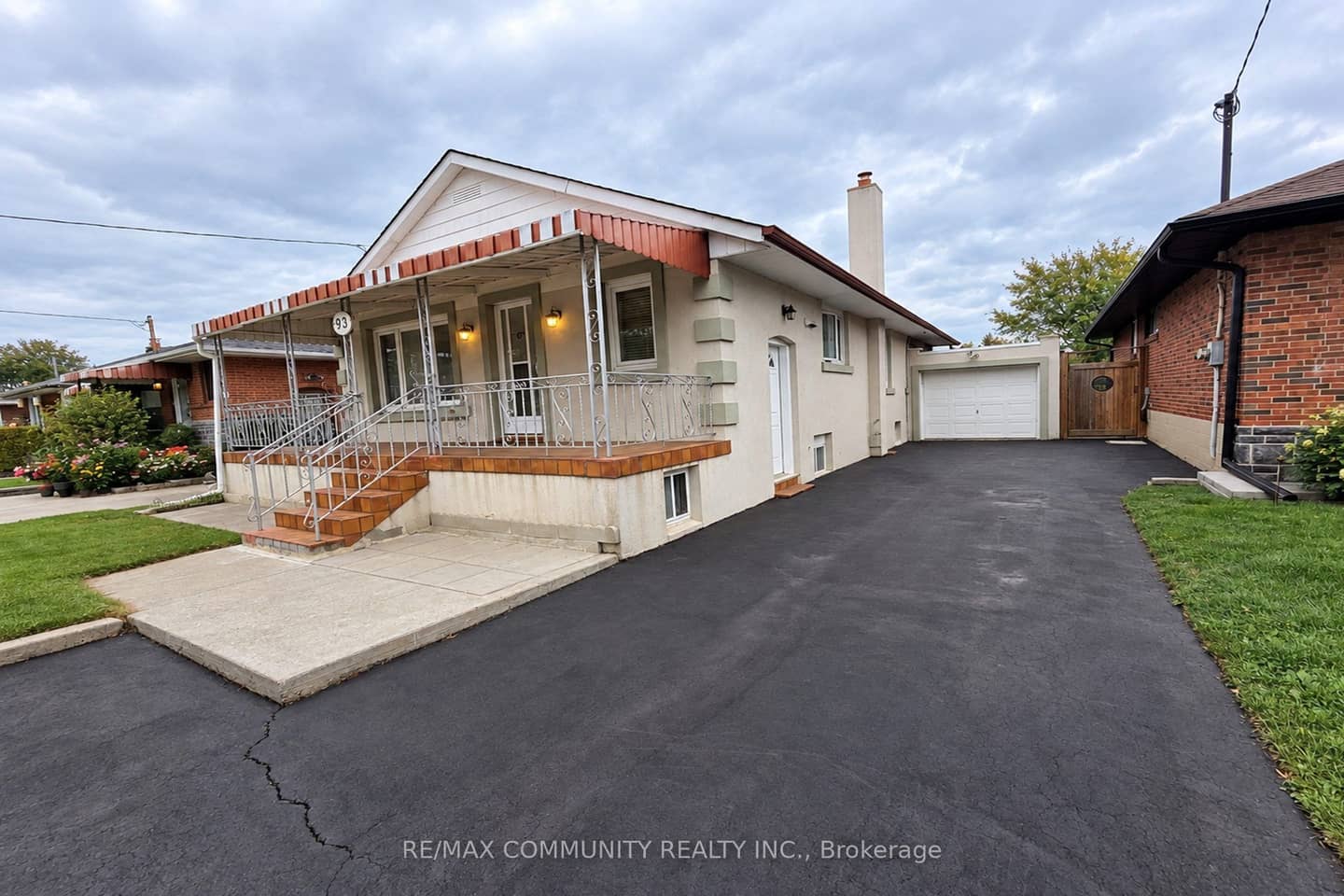 93 Waringstown Drive, Toronto, ON M1R 4H5