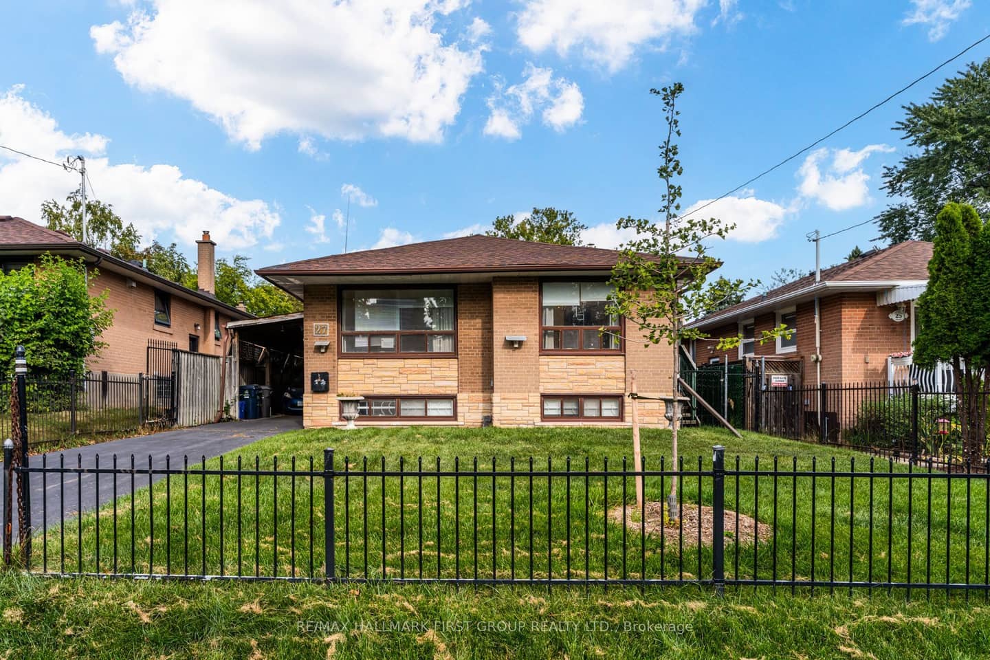 27 Nipissing Drive, Toronto, ON M9B 4V4