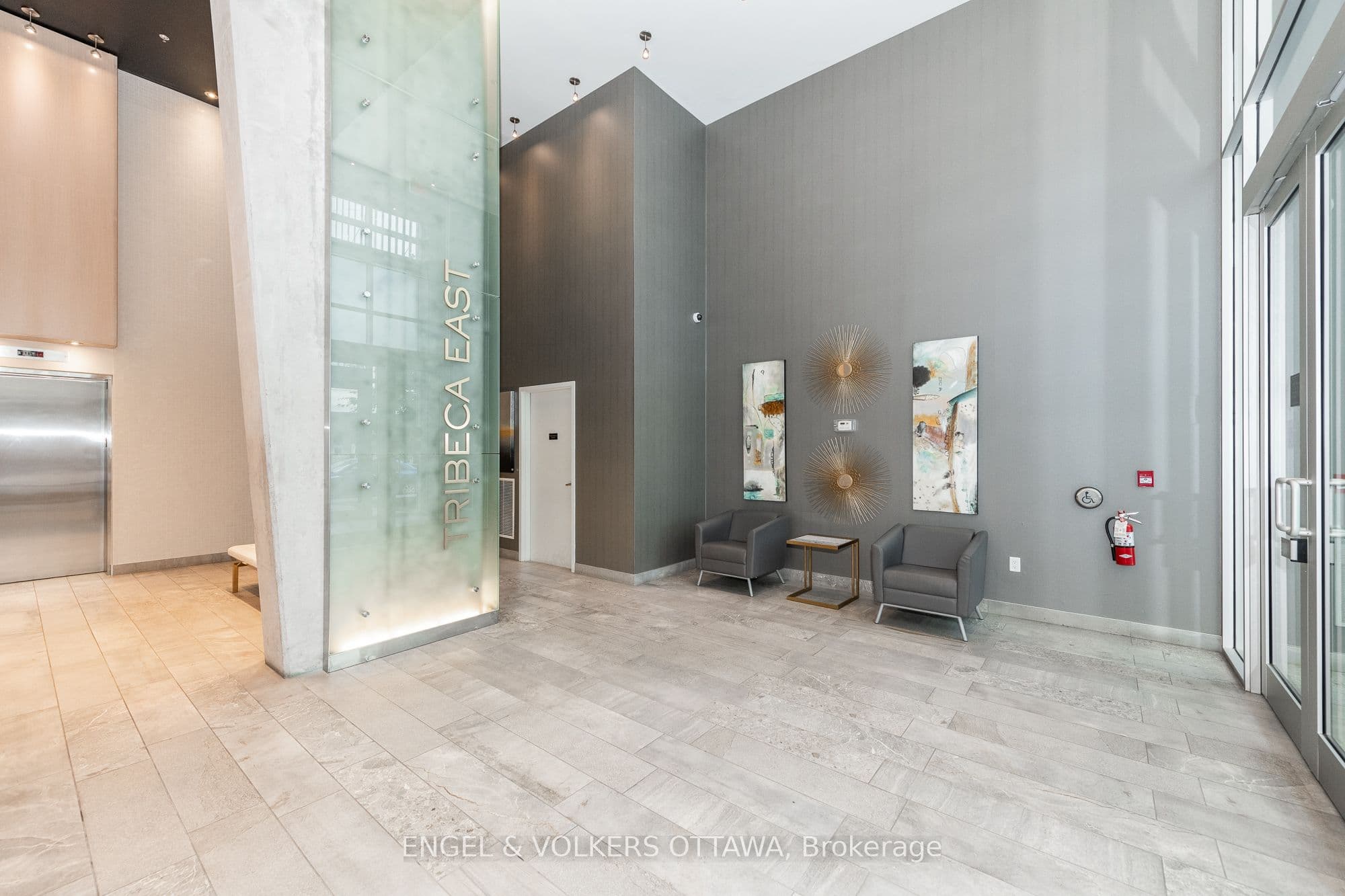 40 Nepean Street 1103, Ottawa Centre, ON K2P 0X5
