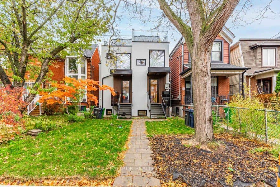 673 Crawford Street, Toronto, ON M6G 3K1