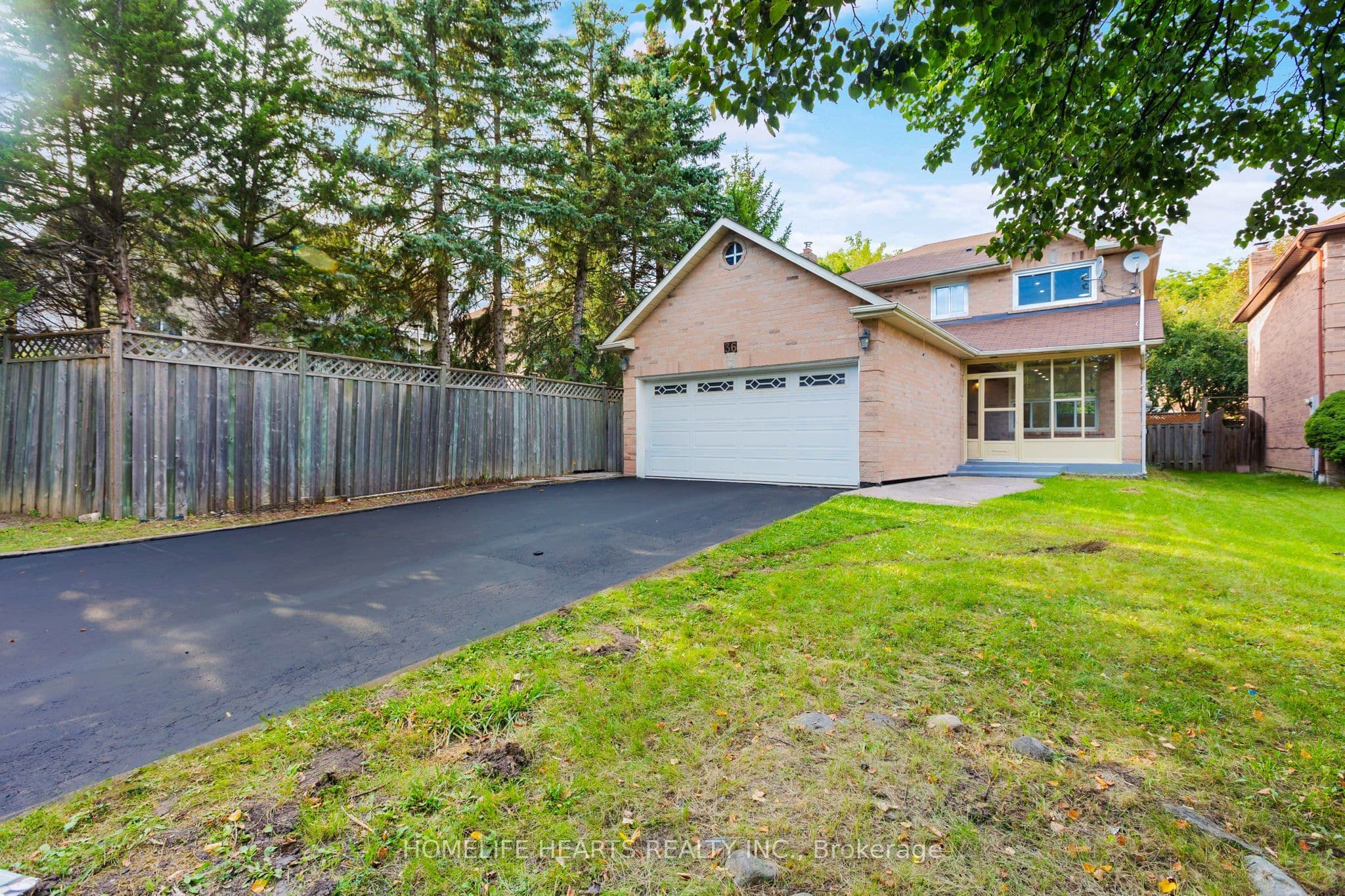 36 Lachlan Drive, Ajax, ON L1T 1N6