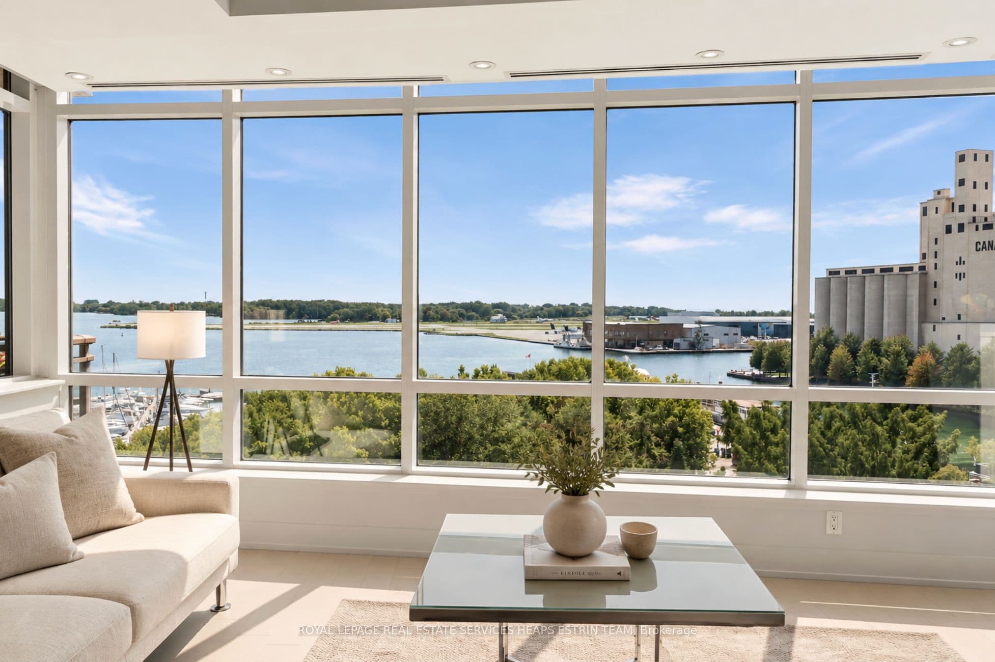 500 Queens Quay W 802W, Toronto, ON M5V 3K8